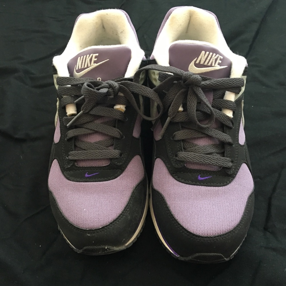 nike air sneakers